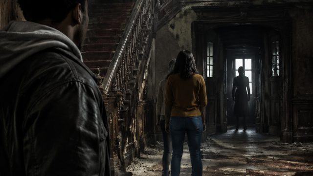 Netflix Launches Immersive Horror Game 'Unhinged' with Star-Studded Cast