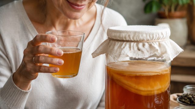 Unveiling the Impact of Tea Selection on Kombucha's Health Benefits